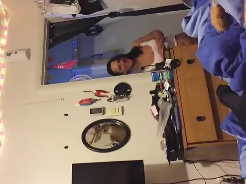 برغي مراهق مع أليكسا ...